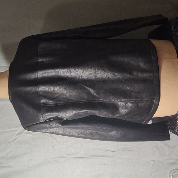 Libby Edelman Jacket - Picture 2 of 5